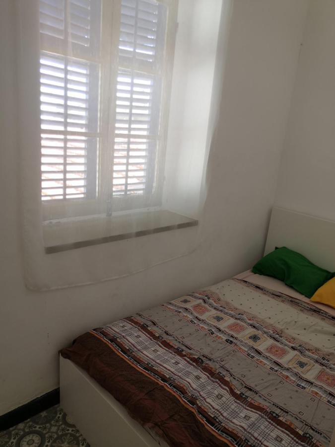Bee Hostel Limisso Esterno foto
